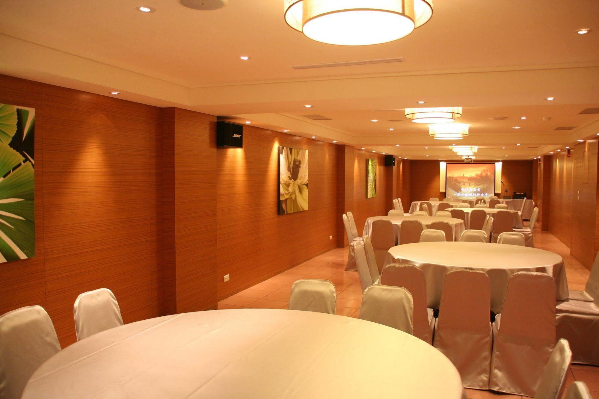 Taitung Bali Suites Hotel Zewnętrze zdjęcie